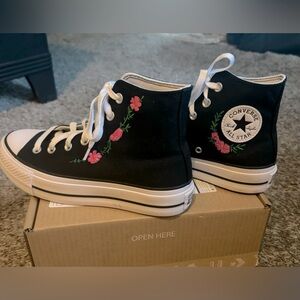 Custom Converse Chuck Platform Hi Top. Rose detail. Women Sz7. Worn 1x,like new